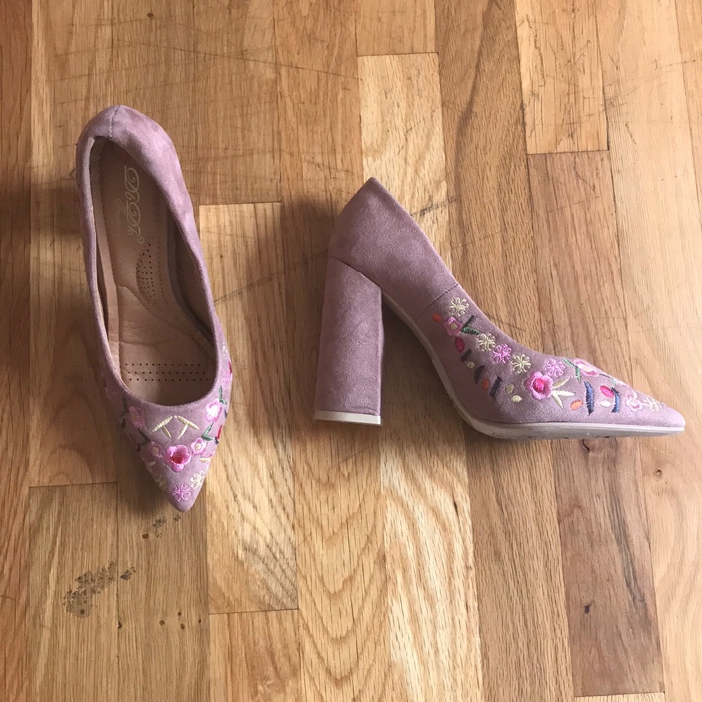 Floral embroidered suede heels